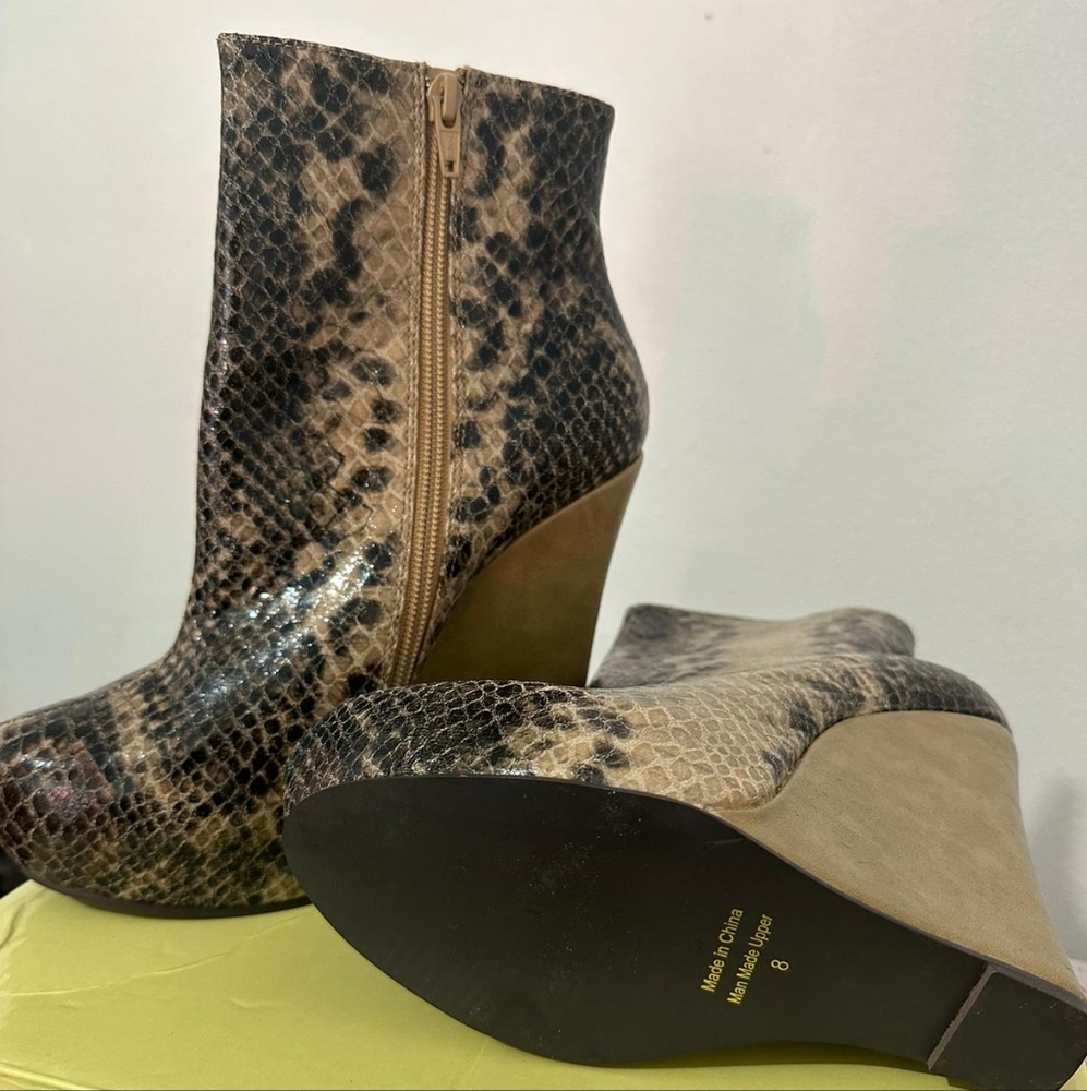 Snake print platform boots